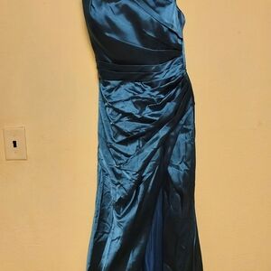 Formal dress/Prom Teal Satin Sz.8